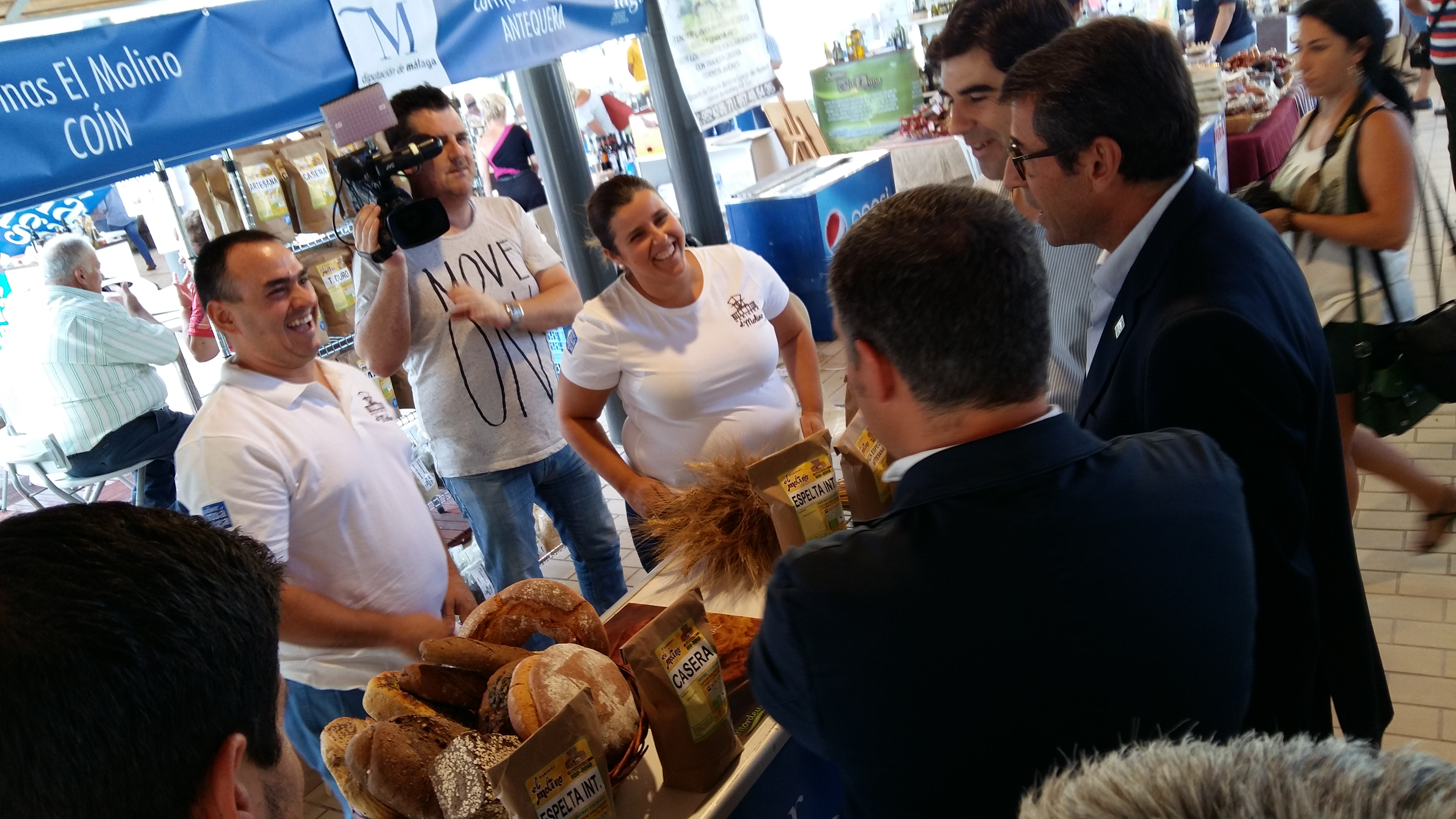 Comienza la feria Sabor a M�laga en el Mercado Agroalimentario del Guadalhorce.