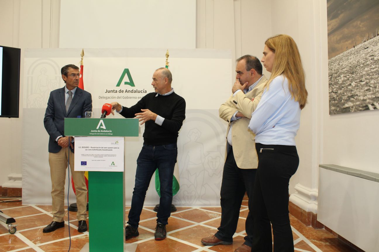Presentaci�n Grupo Operativo BIOSUERO:revalorizaci�n del suero quesero para su uso como biofertilizante o bioestimulante