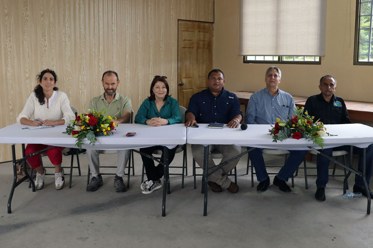 GDR Valle del Guadalhorce en el II Foro de L�deres de Panam�